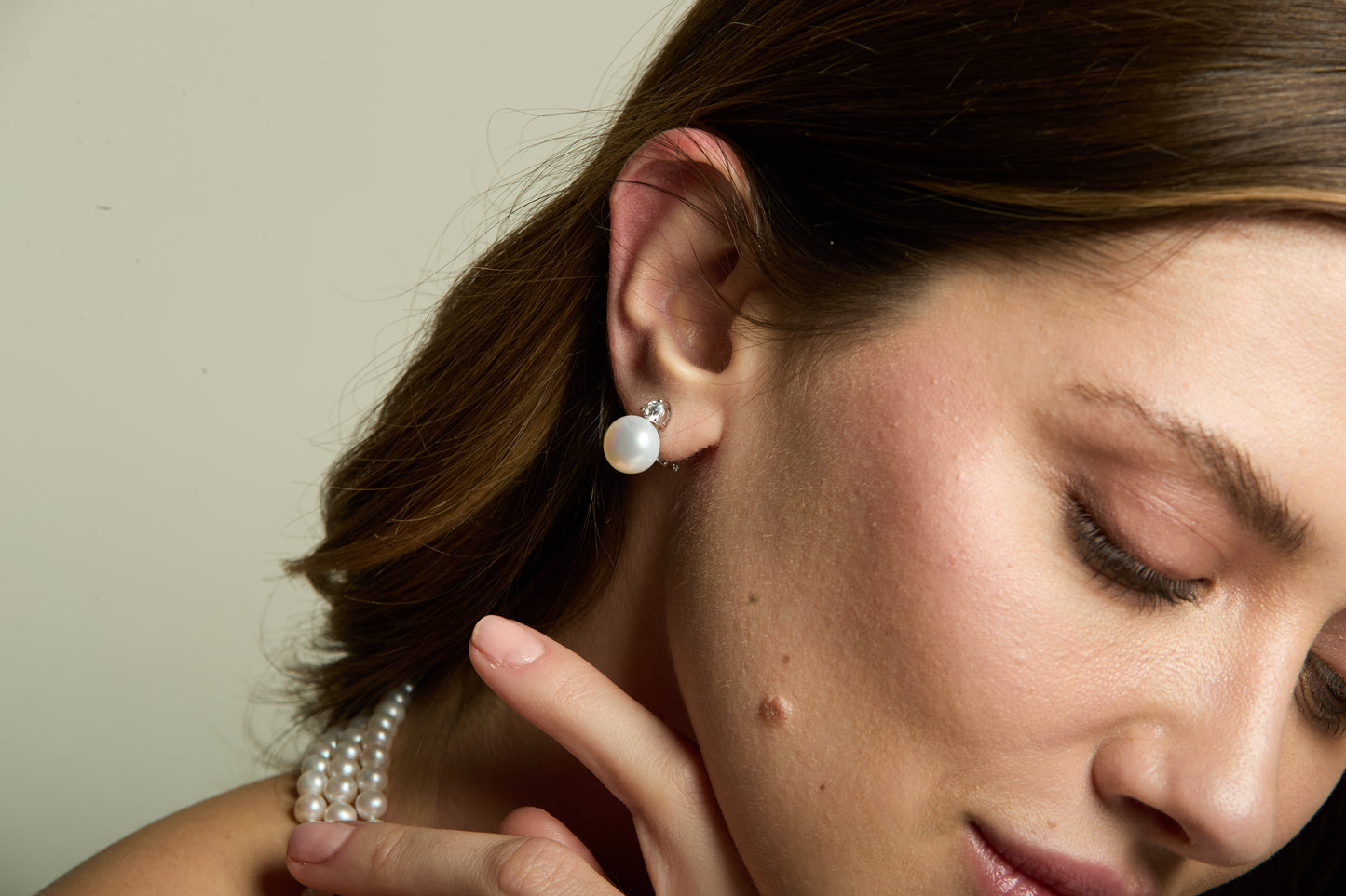 Stella cultured freshwater pearl & cubic zirconia stud earrings set in 14kt white gold