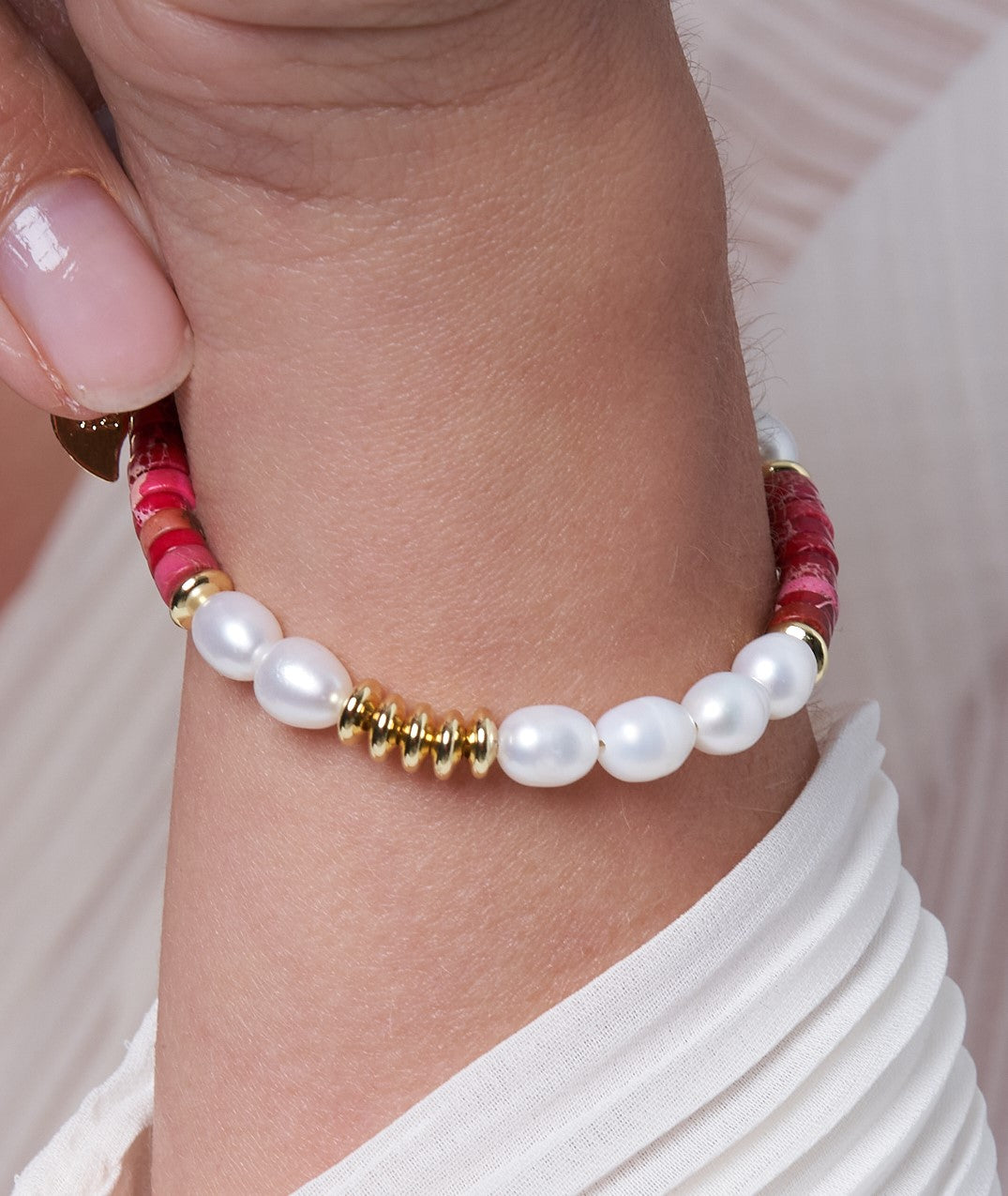 Nova oval cultured freshwater pearl bracelet with red jasper & gold beads