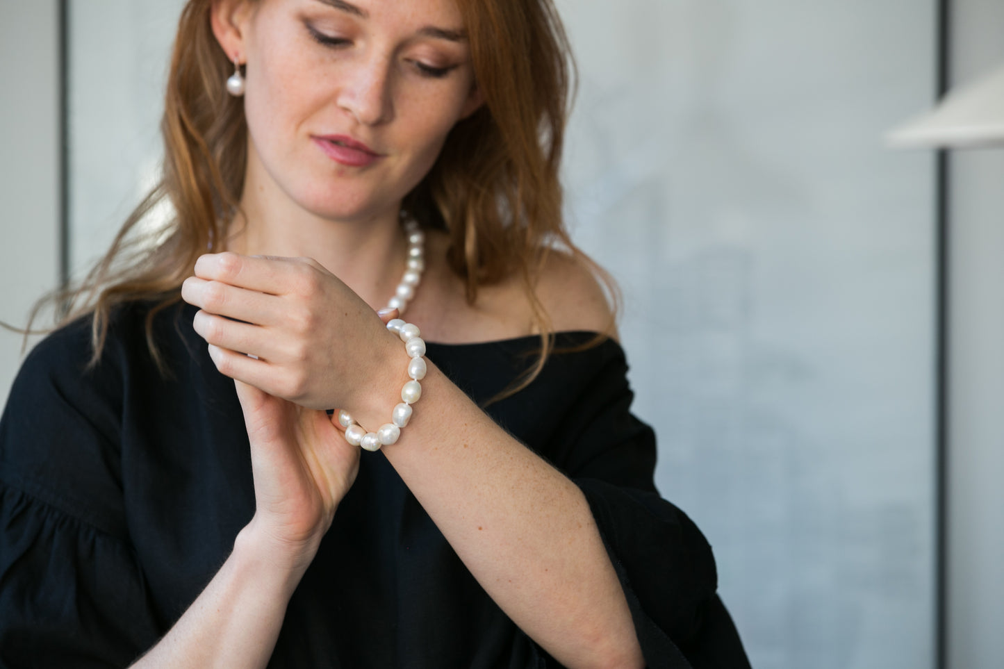 Gratia large cultured freshwater pearl necklace and cultured freshwater pearl bracelet