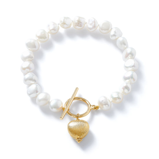 Amare white cultured freshwater pearl bracelet with gold brush heart pendant