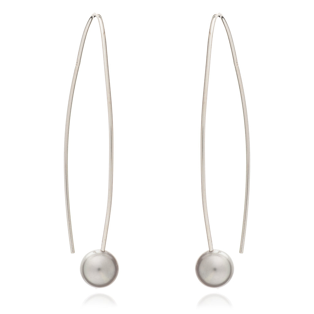 Credo long silver earrings with grey cultured freshwater pearls