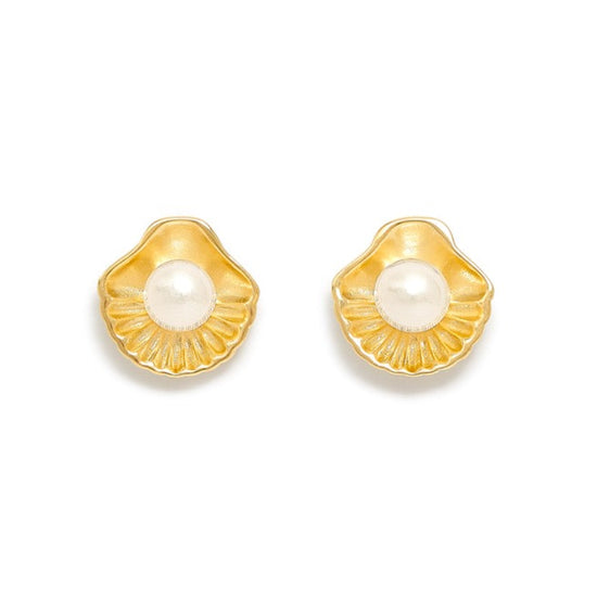 Load image into Gallery viewer, Vita gold seashell stud earrings with cultured freshwater pearls
