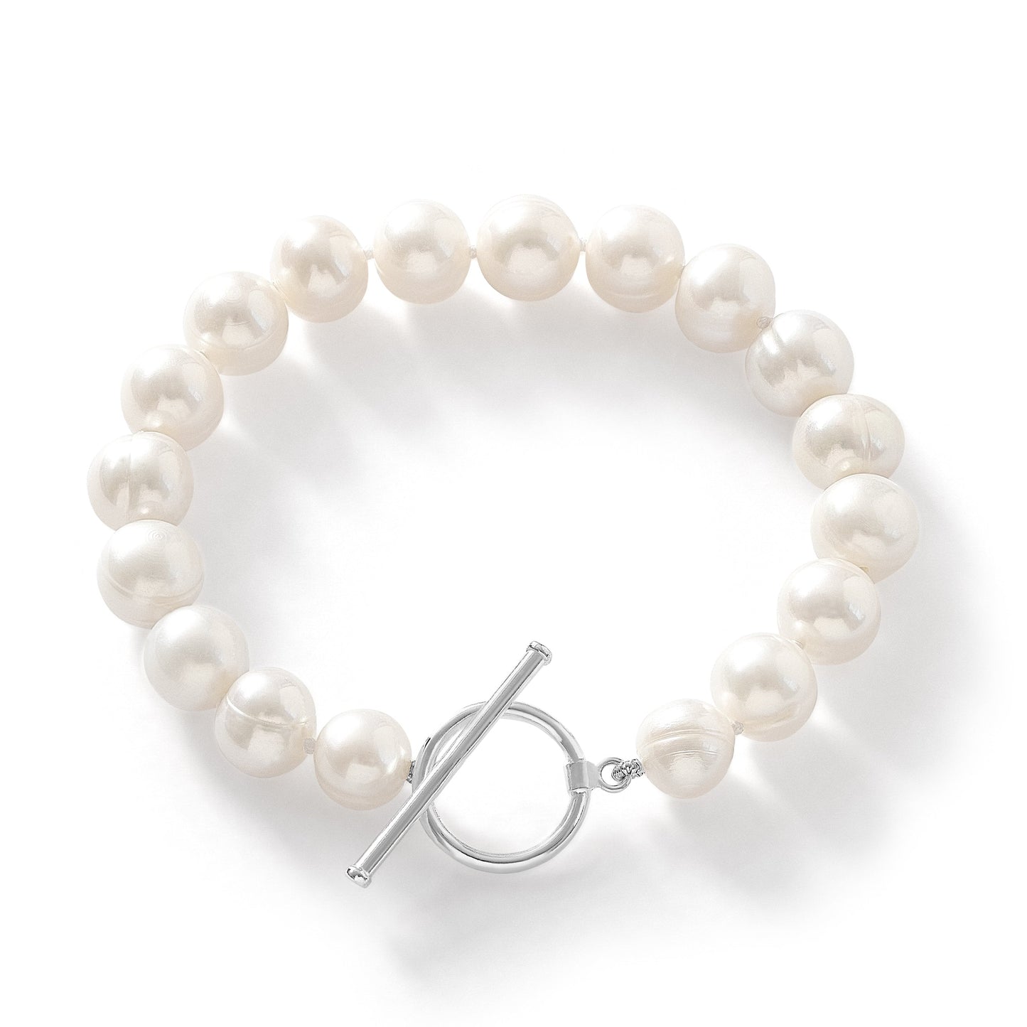 Pearl bracelet with a silver clasp on a white background