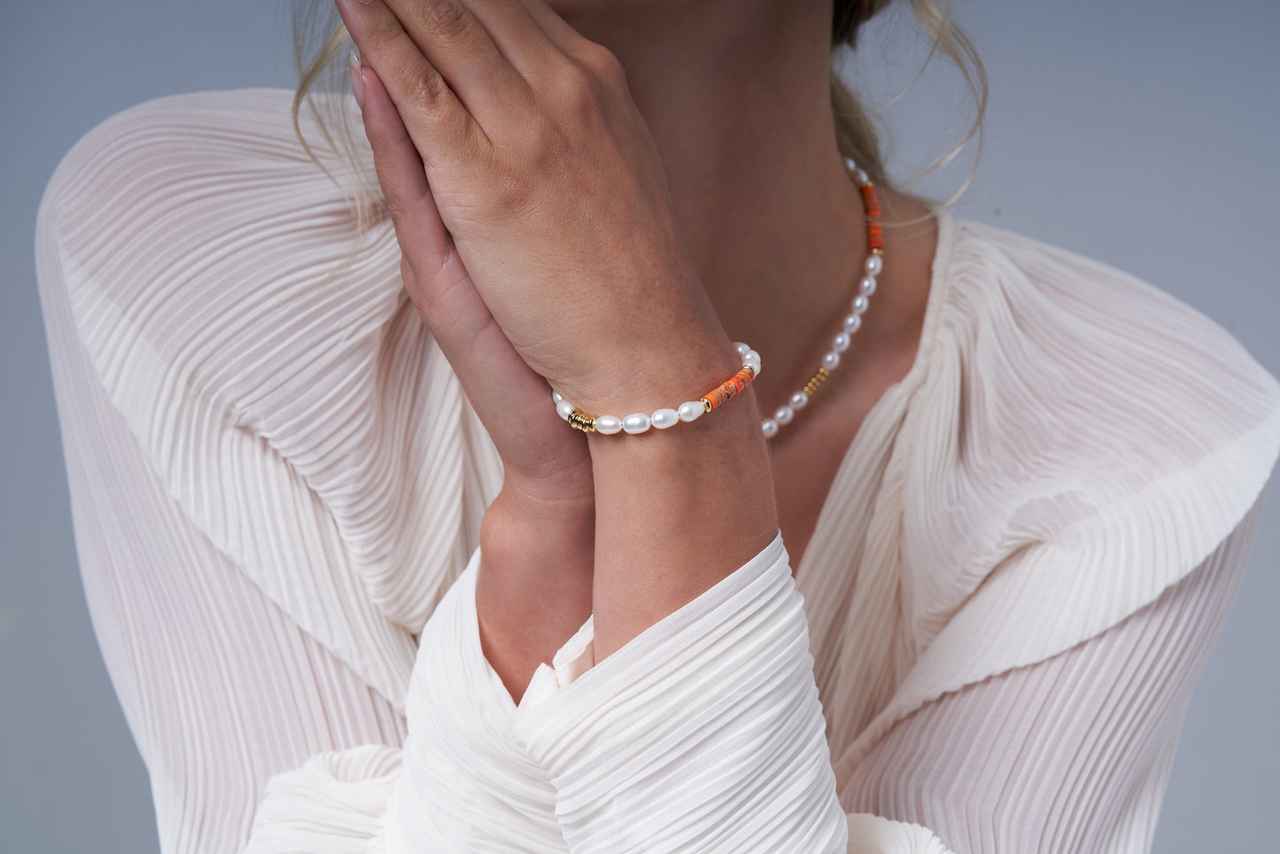Nova oval cultured freshwater pearl bracelet with orange jasper & gold beads