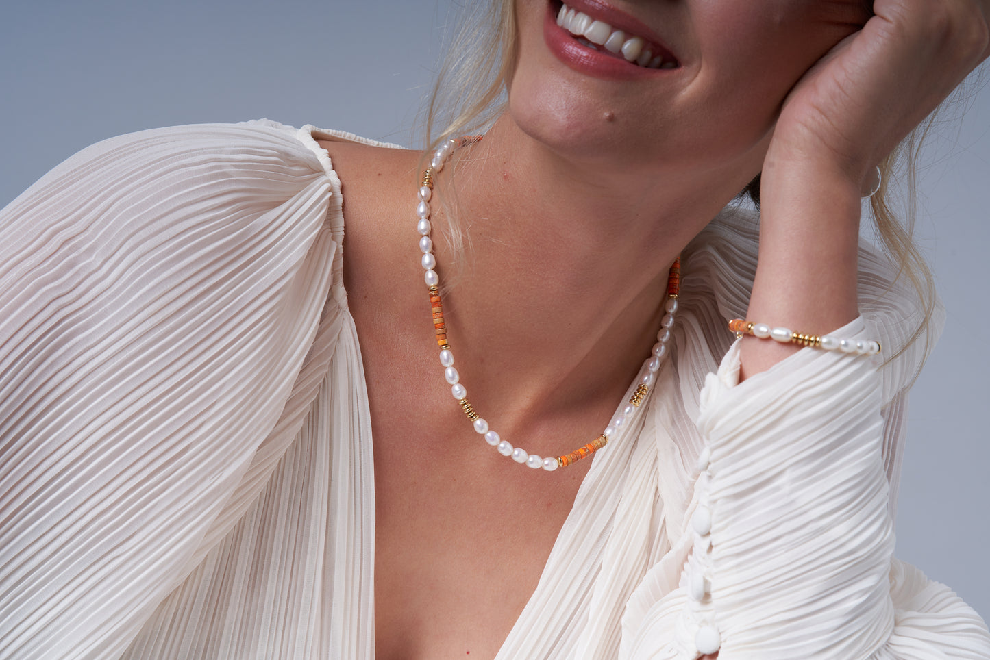 Nova oval cultured freshwater pearl bracelet with orange jasper & gold beads