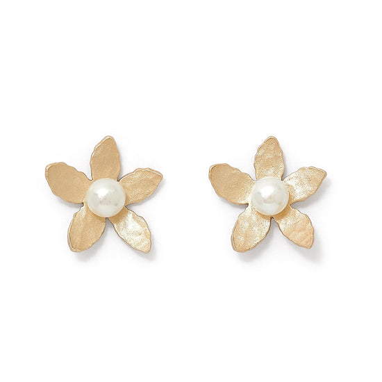 Vita gold flower stud earrings with cultured freshwater pearls