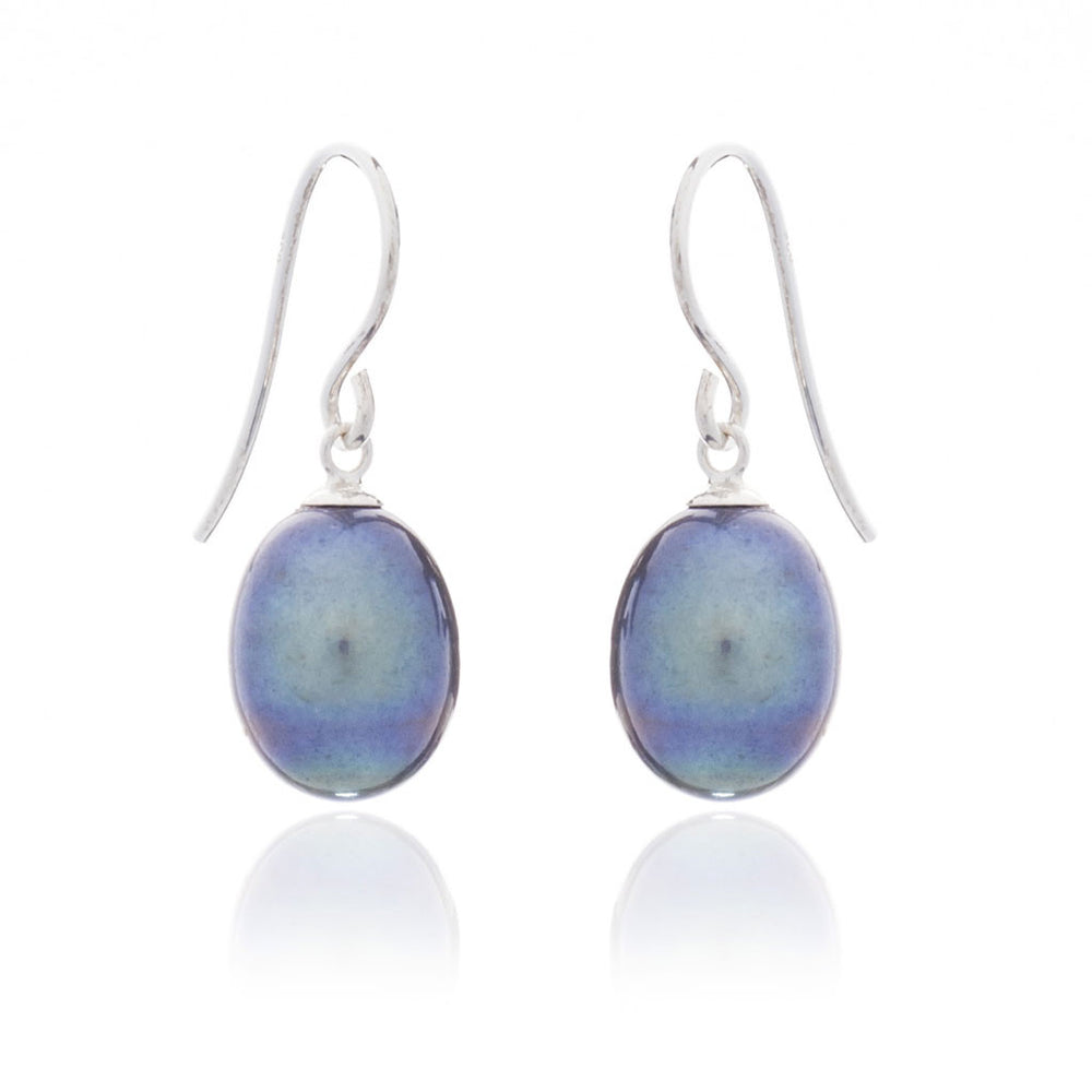 Gratia black teardrop cultured freshwater pearl earrings