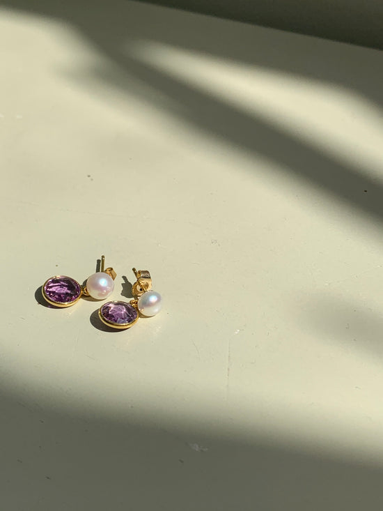 Load image into Gallery viewer, Nova amethyst &amp;amp; cultured freshwater pearl drop earrings
